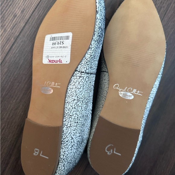 Dr. Scholl's Women's Speckled Flats in Black and White - Picture 3 of 3